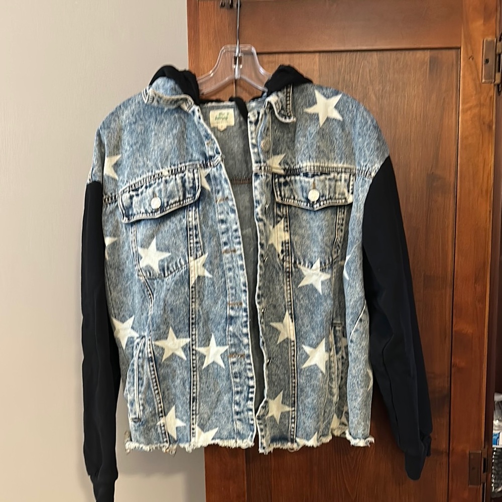 Denim Star Print Jacket with Black Sleeves large